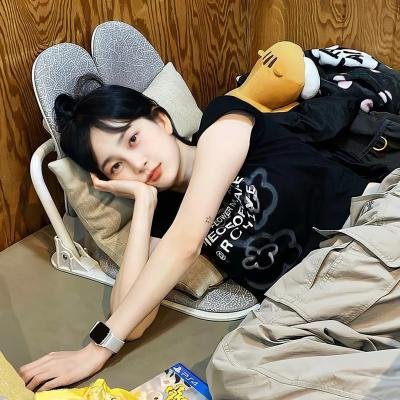 丑小鸭天鹅